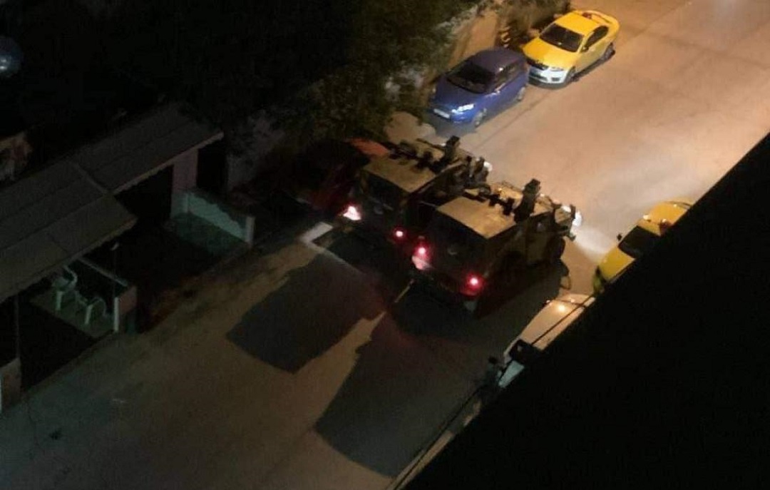 مداهمات